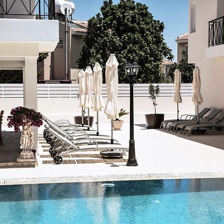 Carisa Livadia Gardens Apartment Exterior photo