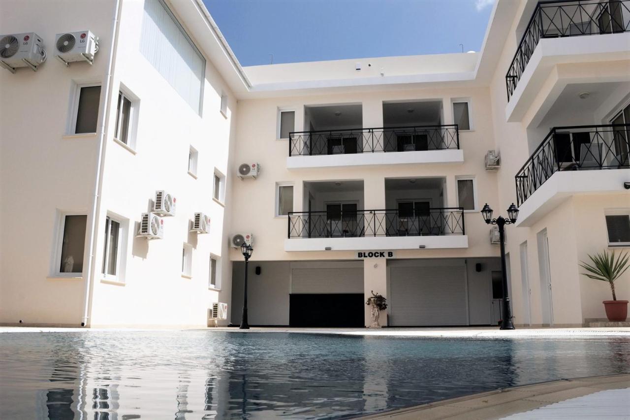 Carisa Livadia Gardens Apartment Exterior photo