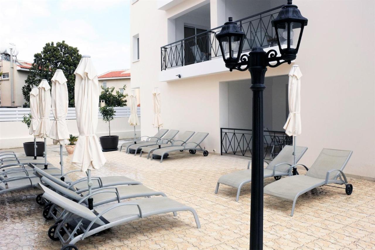 Carisa Livadia Gardens Apartment Exterior photo